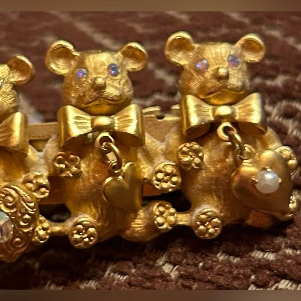 Vintage Kirks Folly AB Rhinestone Bear Textured Gold Tone Rare Hair Clip